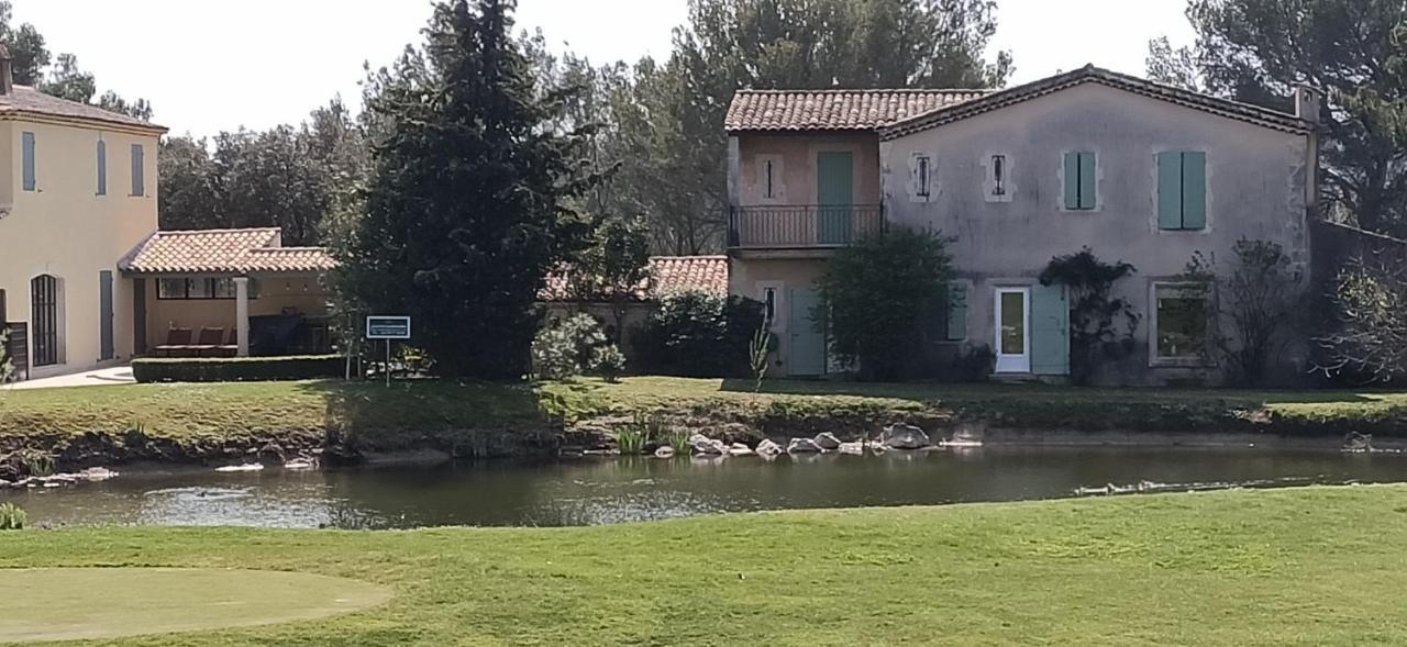 Charmant T2 Climatise Avec Belle Vue , Golf De Pont-Royal Mallemort Exteriör bild