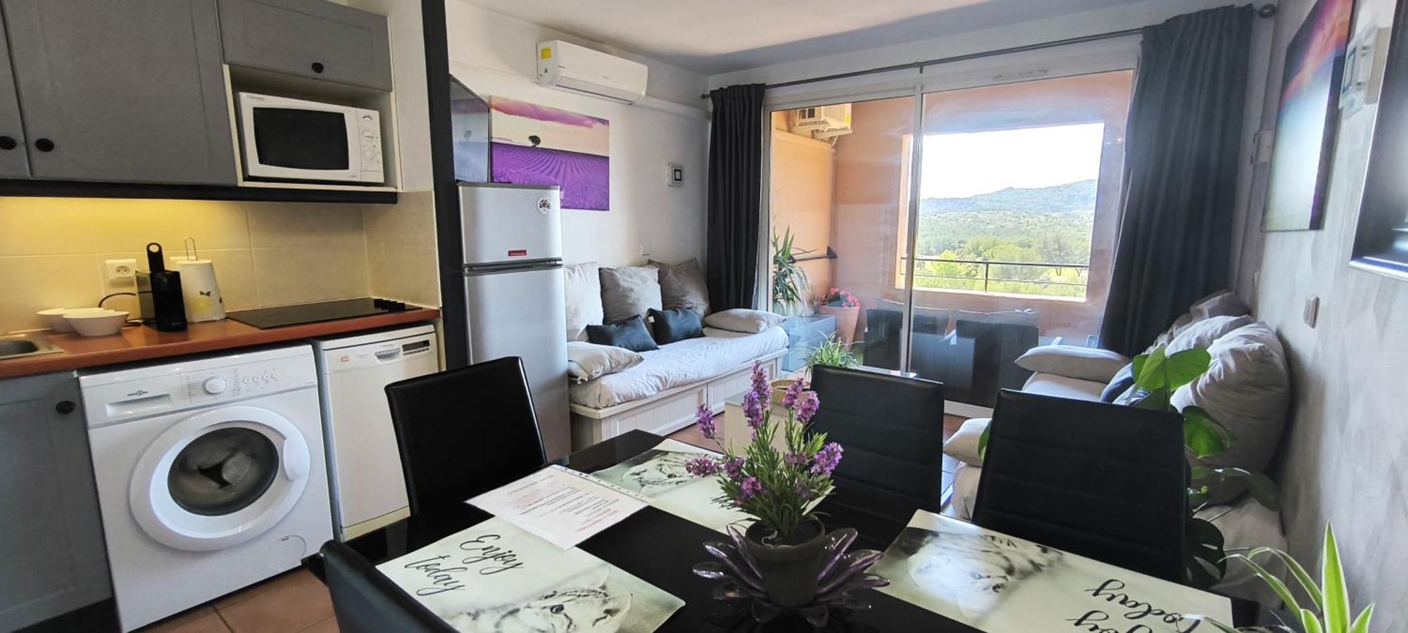 Charmant T2 Climatise Avec Belle Vue , Golf De Pont-Royal Mallemort Exteriör bild