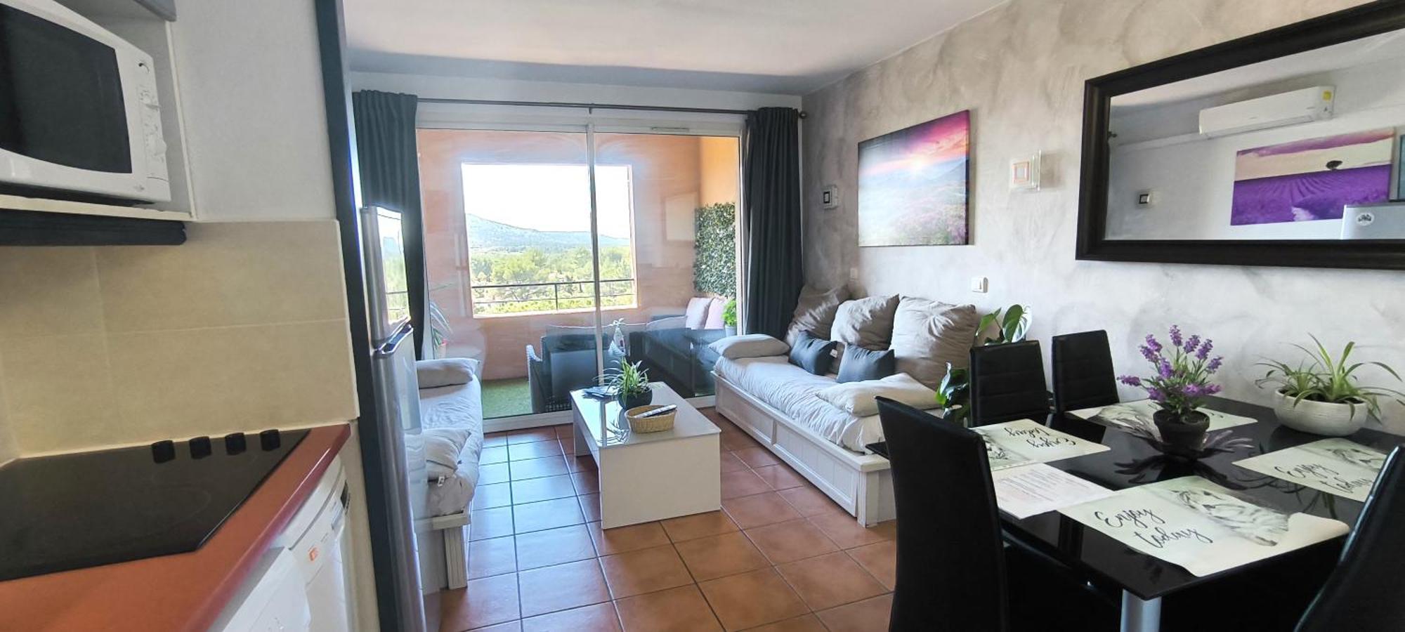 Charmant T2 Climatise Avec Belle Vue , Golf De Pont-Royal Mallemort Exteriör bild
